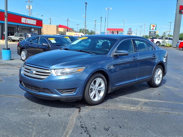 2018 Ford Taurus 