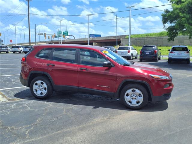 2017 Jeep Cherokee Sport