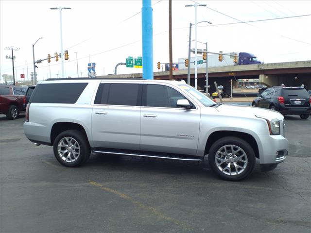 2017 GMC Yukon XL SLT