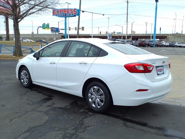2018 Chevrolet Cruze LS Auto