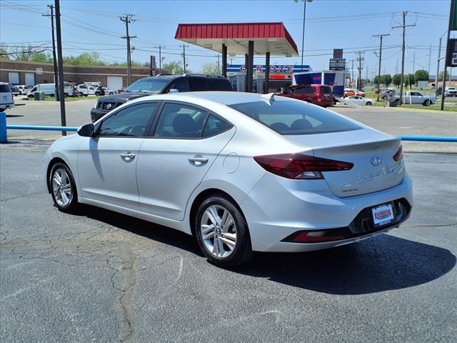 2019 Hyundai ELANTRA 