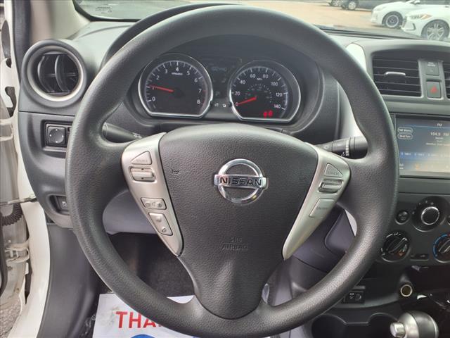 2019 Nissan Versa SV