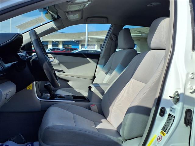 2016 Toyota Camry LE