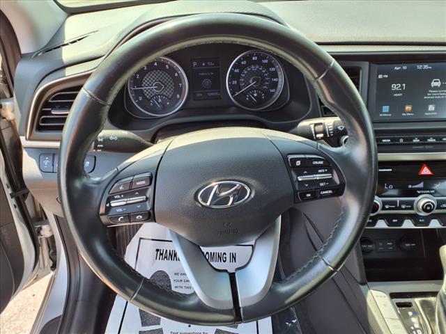 2019 Hyundai ELANTRA 