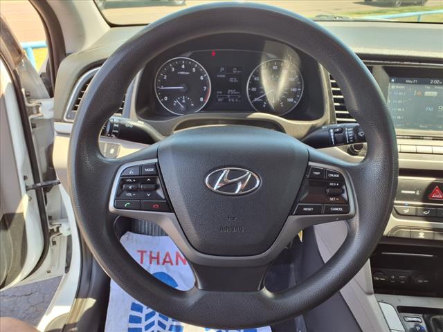 2017 Hyundai ELANTRA 