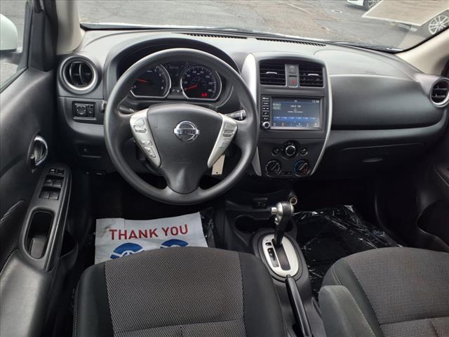 2019 Nissan Versa SV