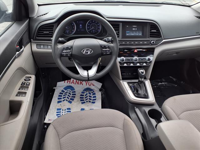 2020 Hyundai ELANTRA SE