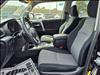 2016 Toyota 4Runner SR5 - thumbnail 6