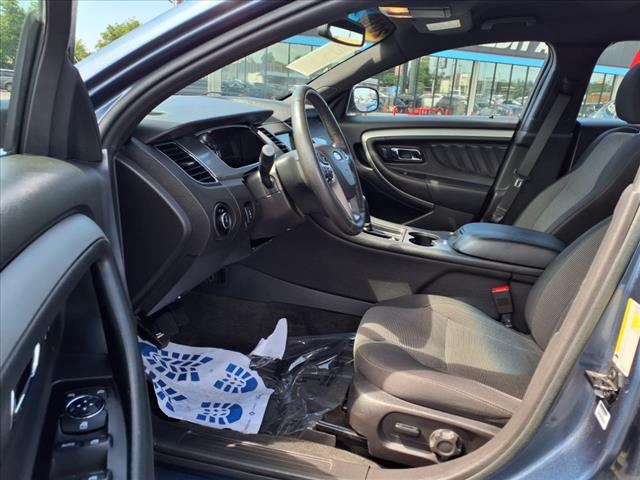 2018 Ford Taurus 