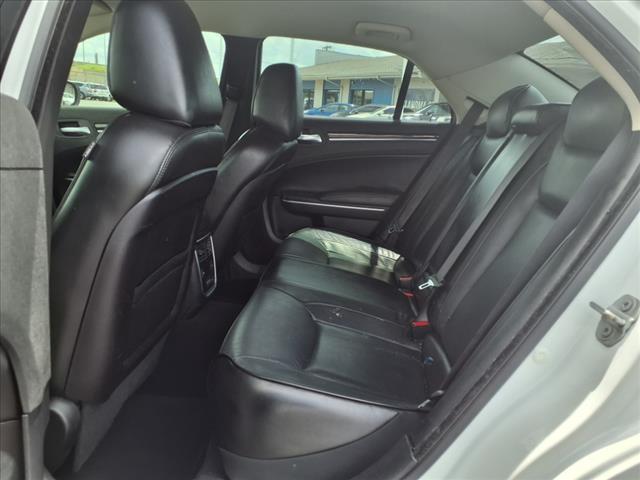 2019 Chrysler 300 