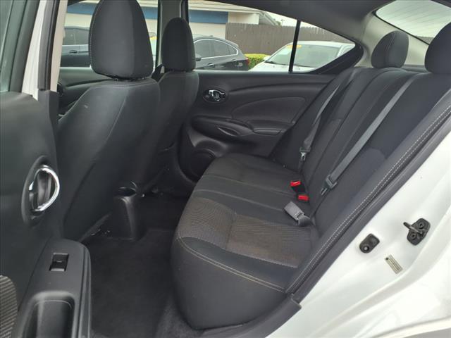 2019 Nissan Versa SV