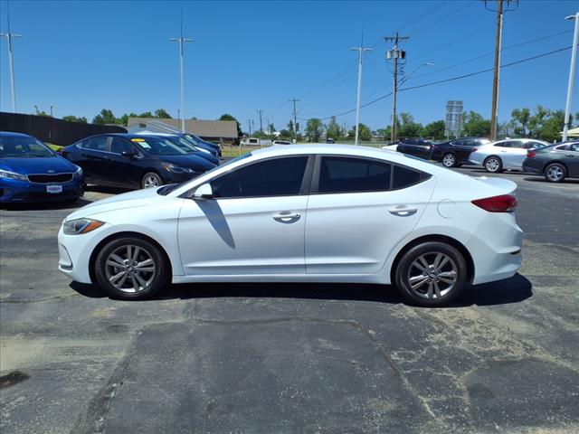 2017 Hyundai ELANTRA 