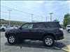 2016 Toyota 4Runner SR5 - thumbnail 9