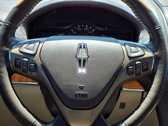 2013 Lincoln MKX Base