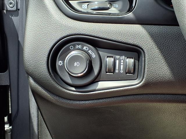 2023 Jeep Renegade Altitude