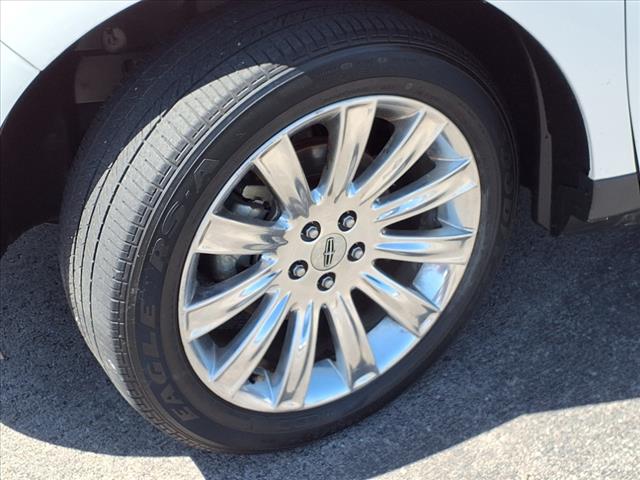 2013 Lincoln MKX Base