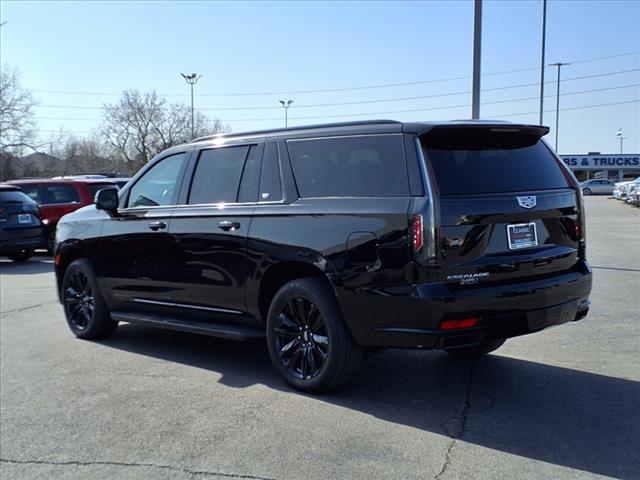 2023 Cadillac Escalade ESV Sport