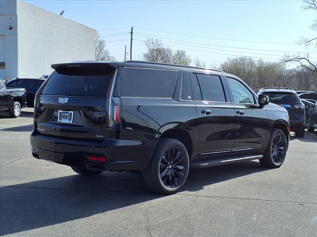 2023 Cadillac Escalade ESV Sport