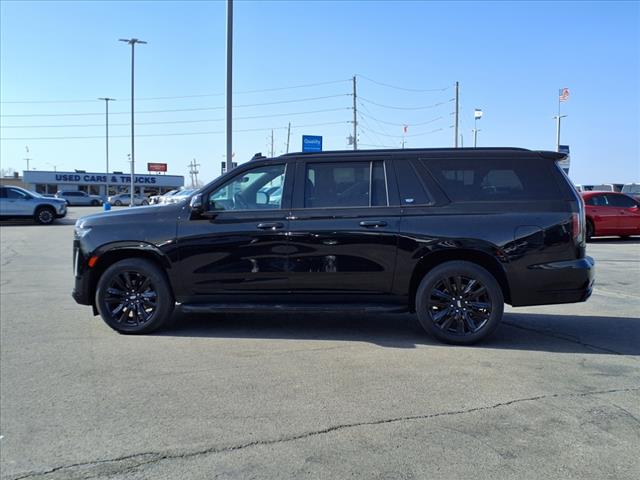 2023 Cadillac Escalade ESV Sport