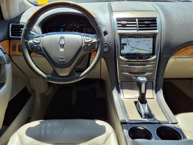 2013 Lincoln MKX Base