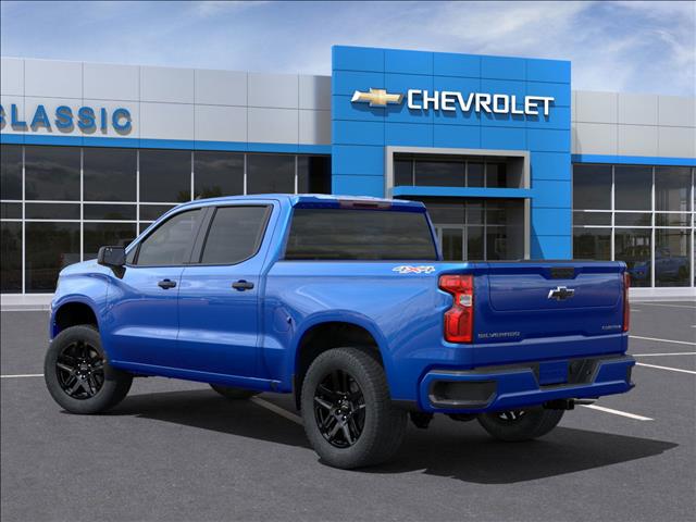 2025 Chevrolet Silverado 1500 Custom