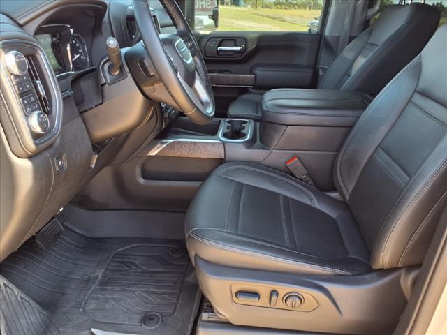 2023 GMC Sierra 2500HD Denali