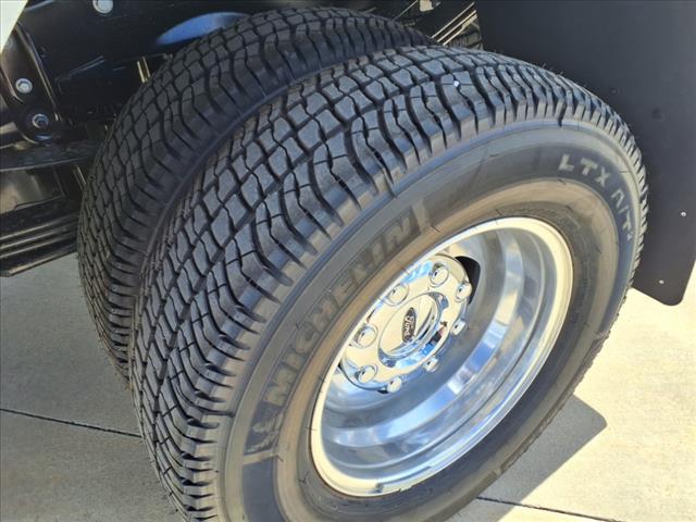 2025 Ford F-350 Super Duty XL