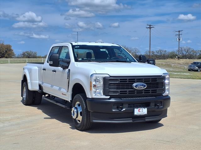2025 Ford F-350 Super Duty XL