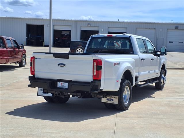 2025 Ford F-350 Super Duty XL