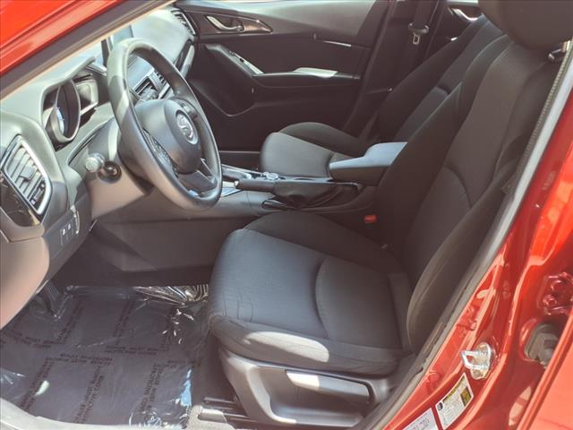 2015 Mazda Mazda3 i Sport