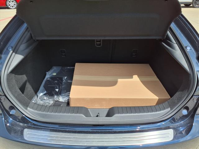 2025 Mazda Mazda3 Hatchback 2.5 S Preferred Package Base