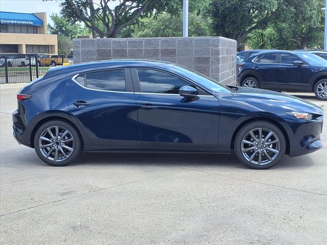 2025 Mazda Mazda3 Hatchback 2.5 S Preferred Package Base