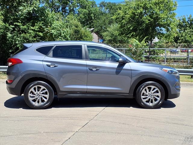 2016 Hyundai TUCSON SE