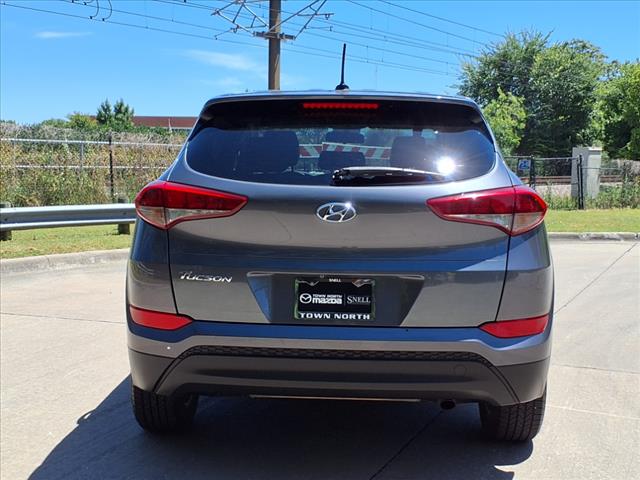 2016 Hyundai TUCSON SE