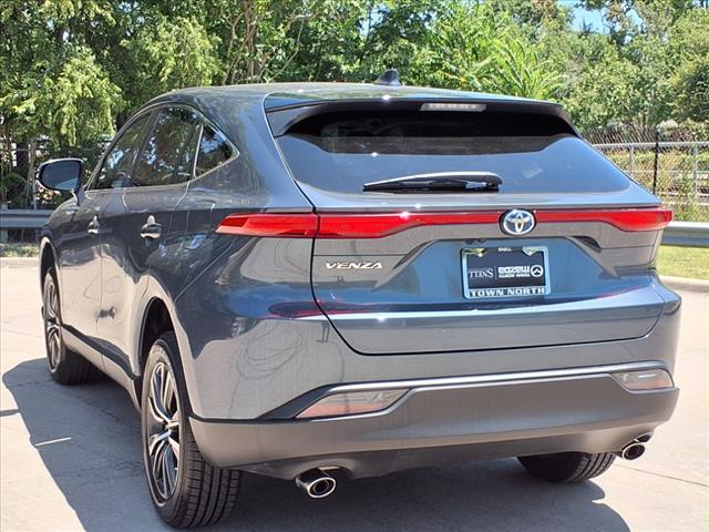 2024 Toyota Venza LE