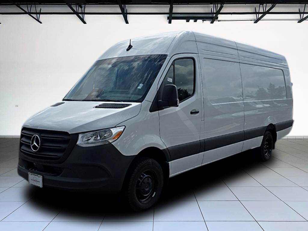 2025 Mercedes-Benz Sprinter 3500