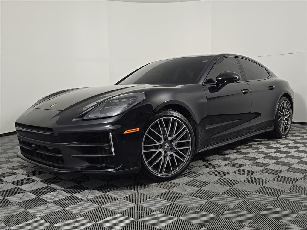 2024 Porsche Panamera Base