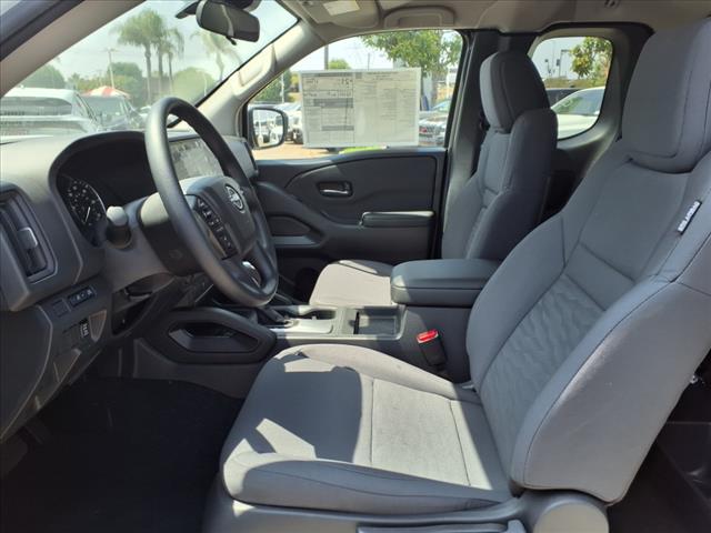 2025 Nissan Frontier S