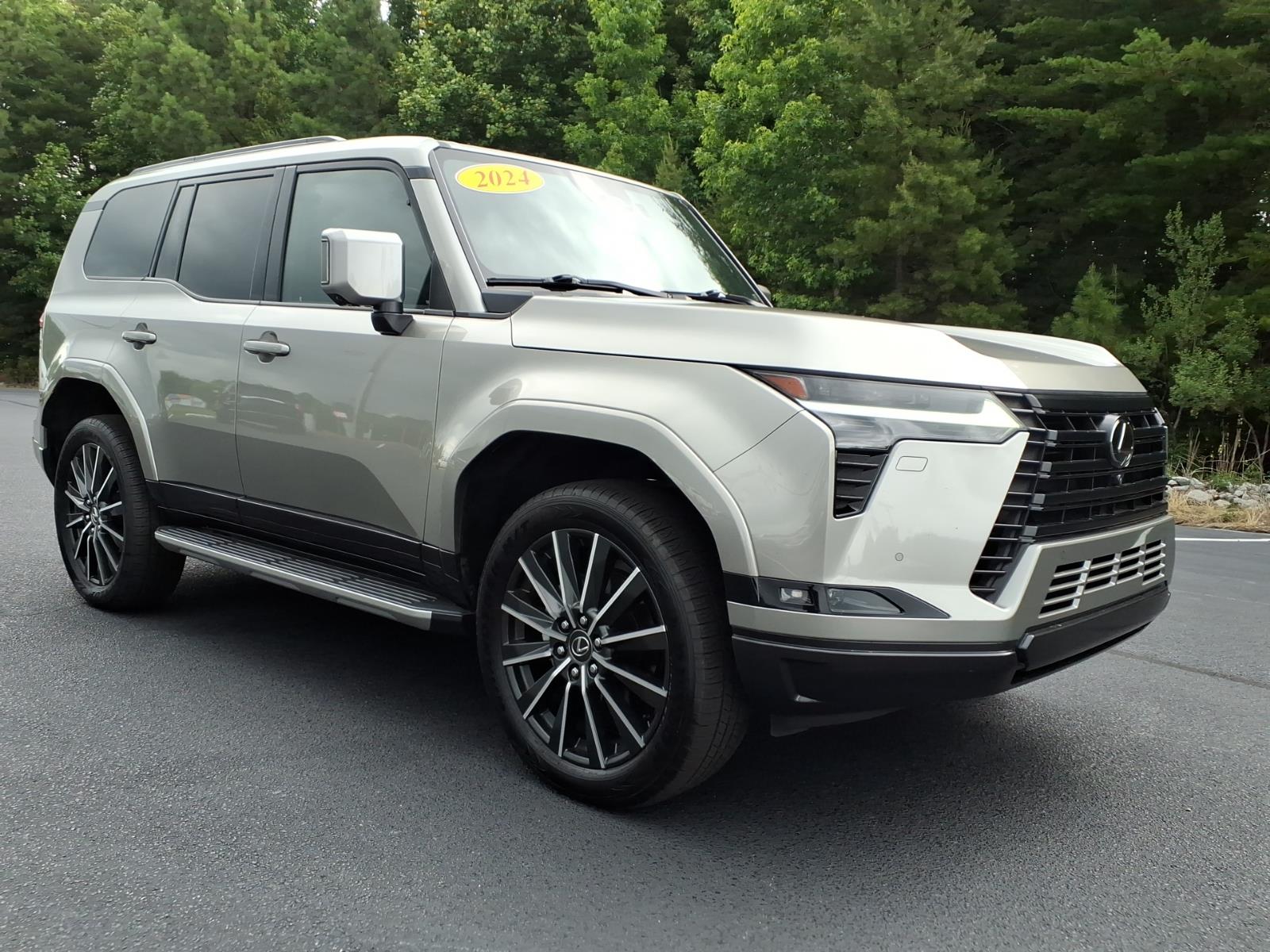 LexusGX 55010