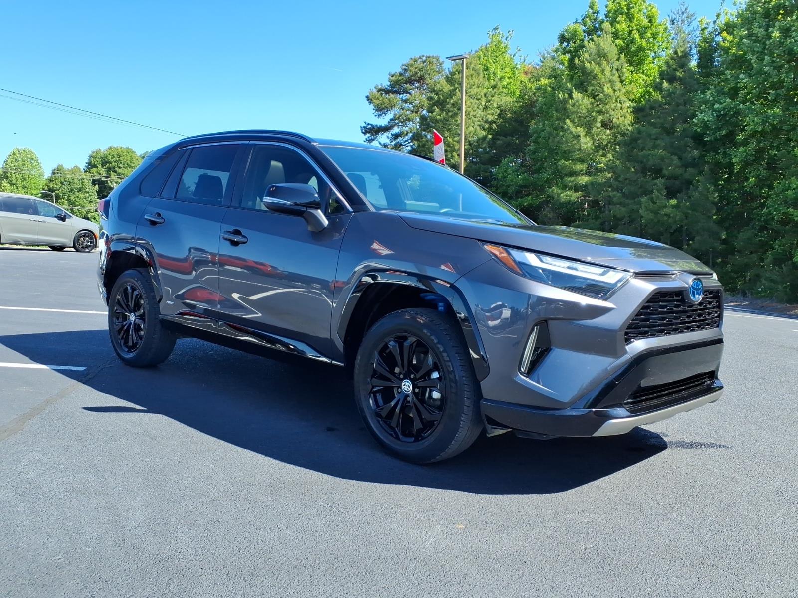 ToyotaRAV4 Hybrid10