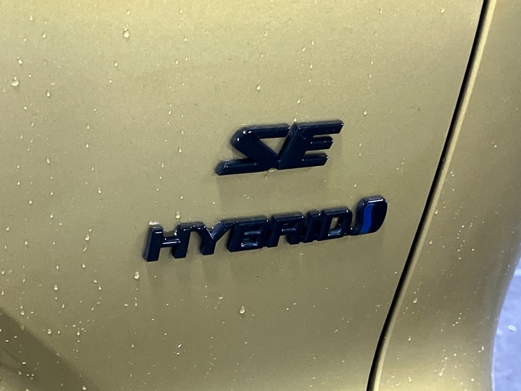 ToyotaCorolla Cross Hybrid10