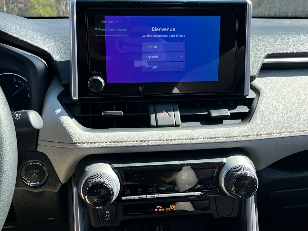 ToyotaRAV4 Hybrid10