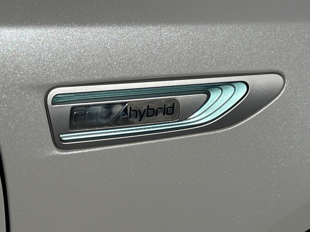 KiaOptima Hybrid10