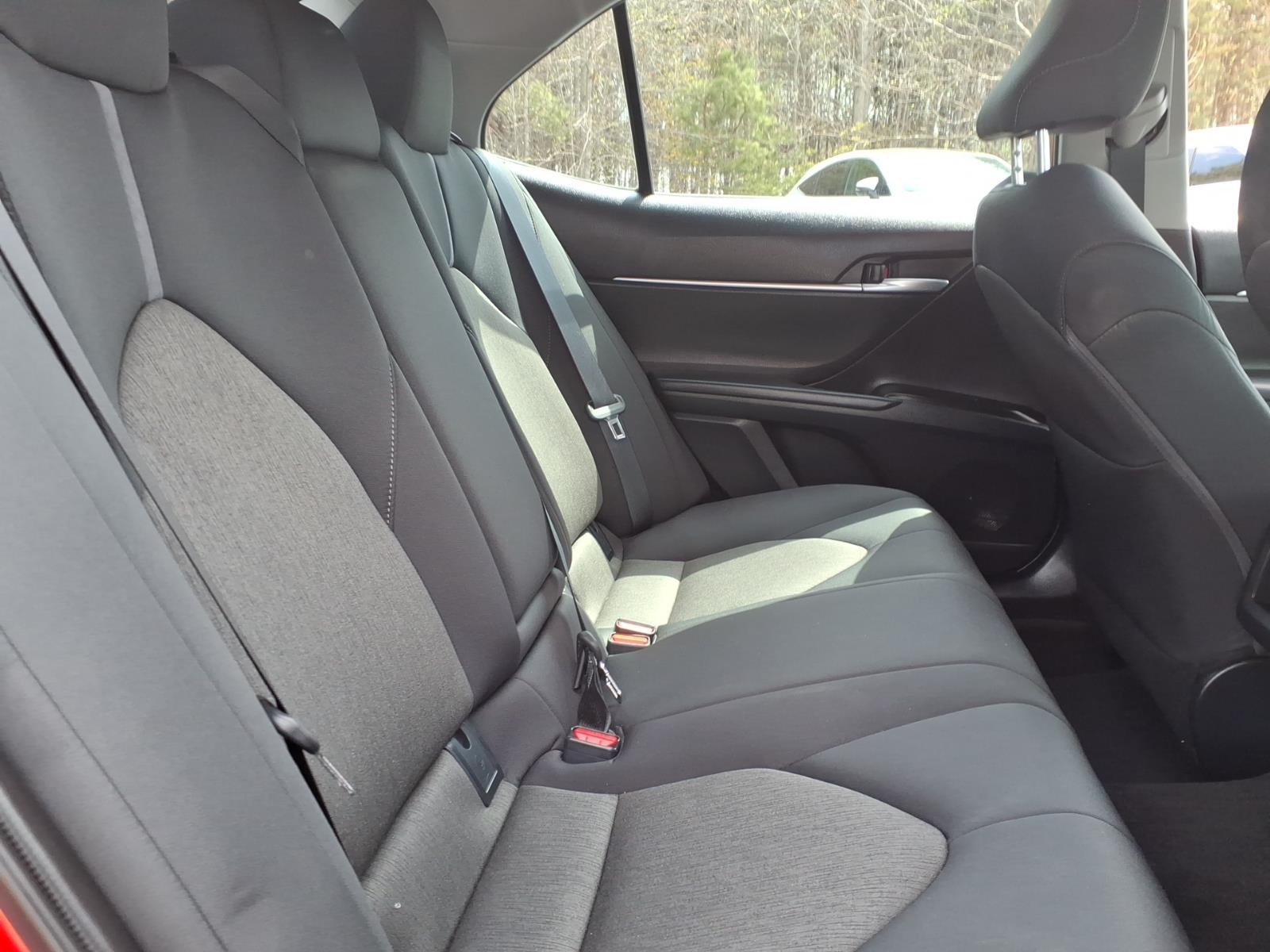 ToyotaCamry Hybrid11