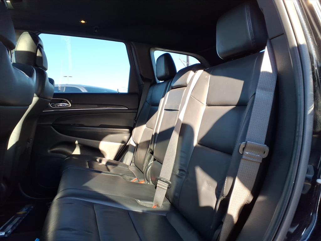 JeepGrand Cherokee11