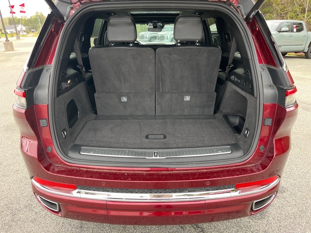 JeepGrand Cherokee L11
