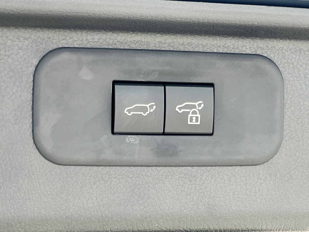 ToyotaGrand Highlander11
