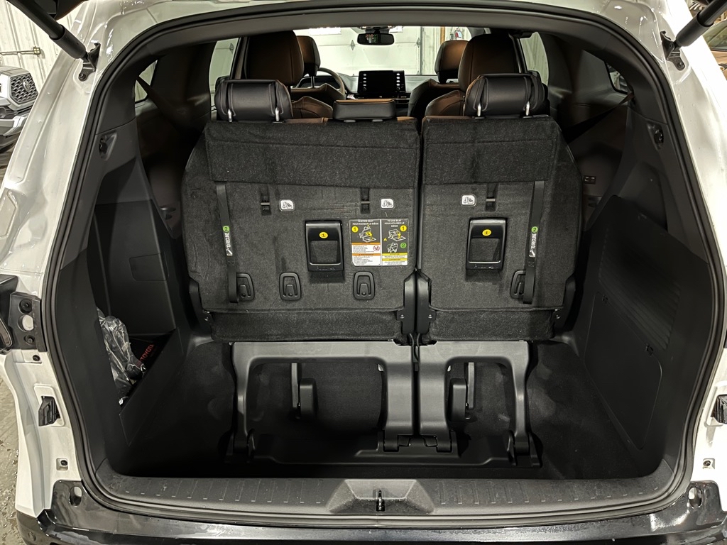 ToyotaSienna11