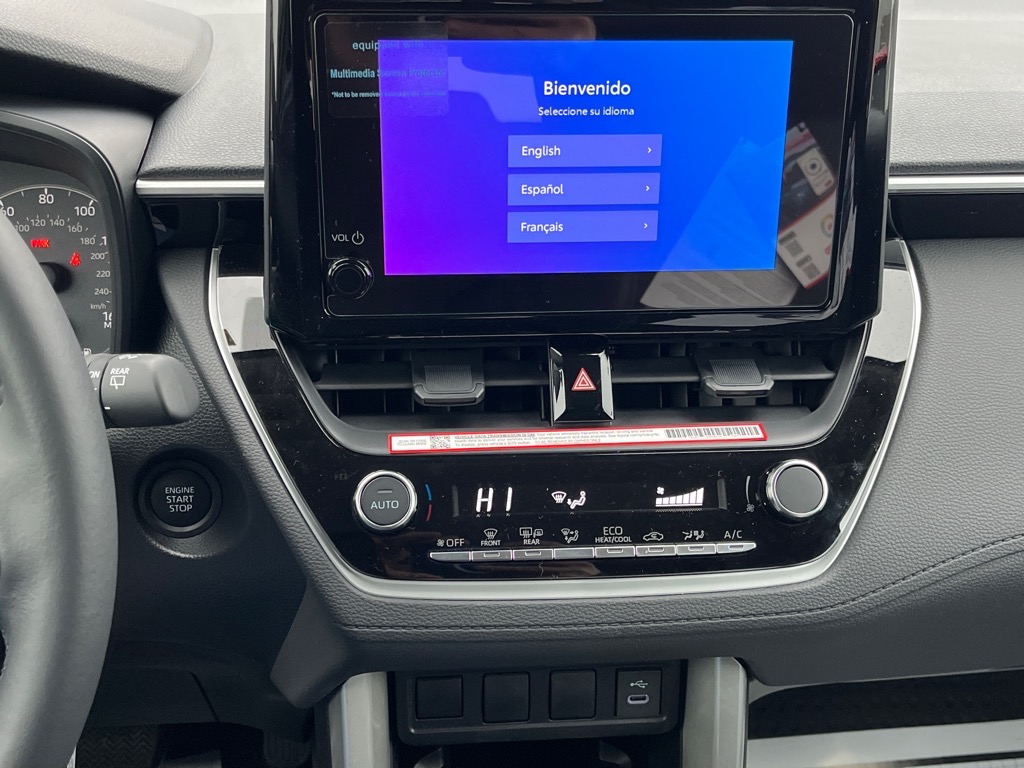 ToyotaCorolla Cross11