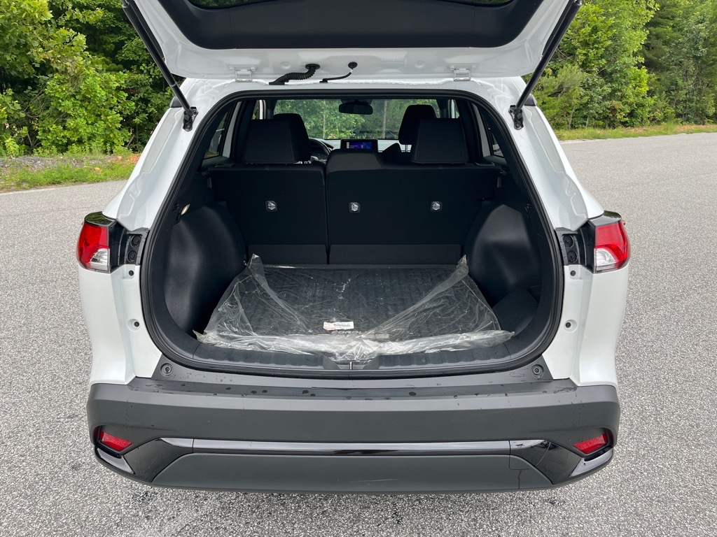 ToyotaCorolla Cross Hybrid11